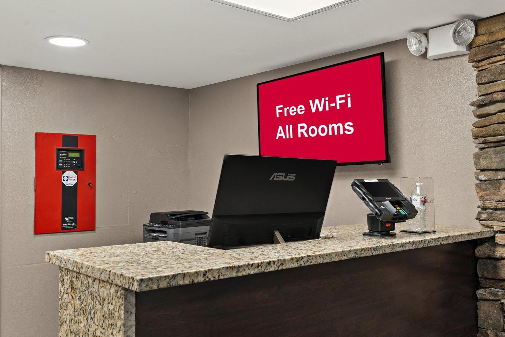 Red Roof Inn Spartanburg - I-85 Екстер'єр фото