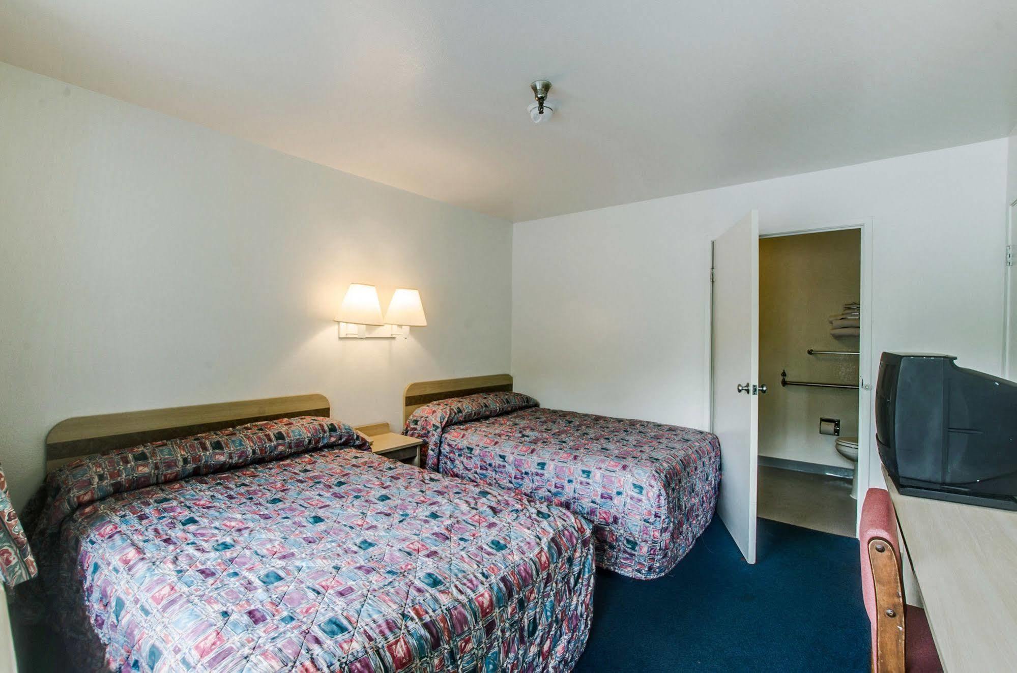 Red Roof Inn Spartanburg - I-85 Екстер'єр фото